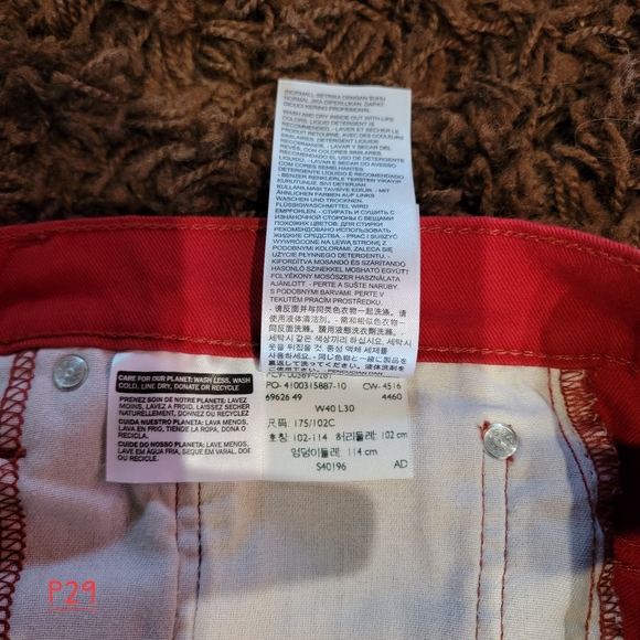 Levi's 569 Men's Zipperfly Jeans Red, with frayed bottoms. W40 L30 - Picture 9 of 10